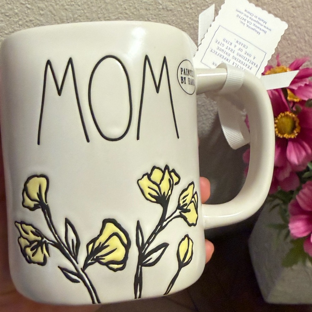 Rae Dunn- Mom- Floral Mug in White and Yellow - Painted by Hand - Picture 6 of 6